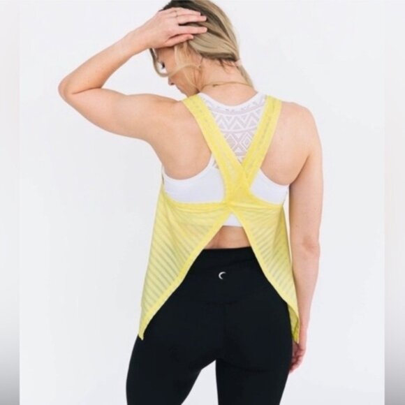 Zyia Nimbus Lemon Yellow Split Back Tank Top - Picture 2 of 10